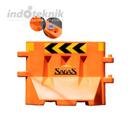 Sagas Traffic Block / Water Barrier / Road Barrier 780 x 495 x 11800 MM